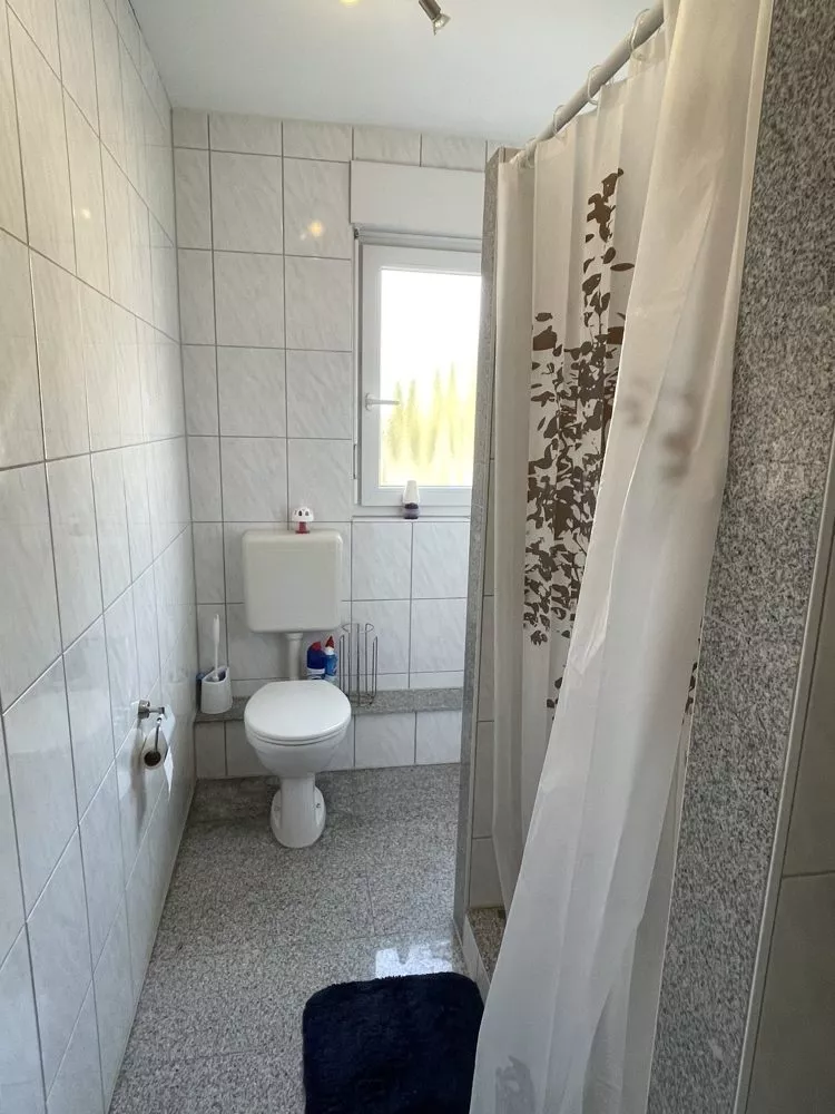 Immobilienangebot - Wartenberg-Rohrbach - Alle - Gut vermietetes Einfamilienhaus mit großem Grundstück
