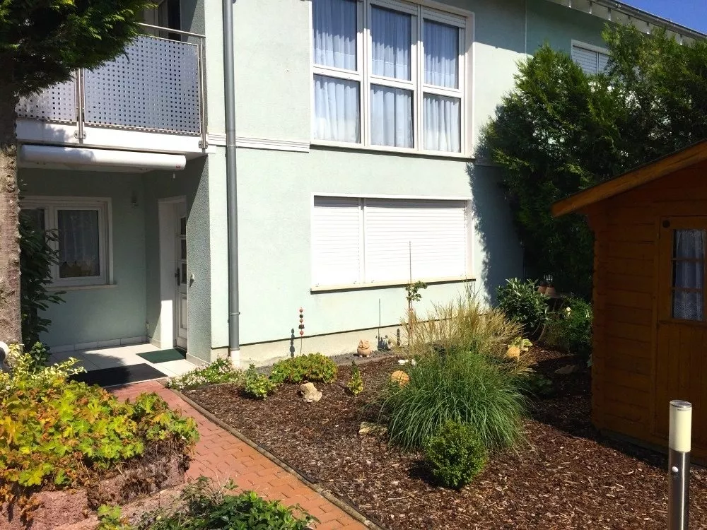 Eingang Einliegerwohnung Immobilienangebot - Mölsheim - Alle - VERKAUFT INNERHALB KÜRZESTER ZEIT - Lichtdurchflutete, moderne Doppelhaushälfte mit Einliegerwohnung