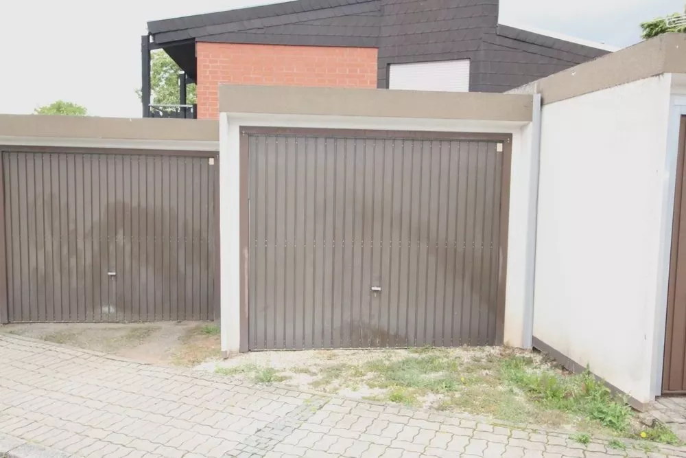 Immobilienangebot - Kaiserslautern - Alle - INNERHALB VON NUR 14 TAGEN VERKAUFT - Reihenmittelhaus in moderner Split-Level-Bauweise mit Garage.
