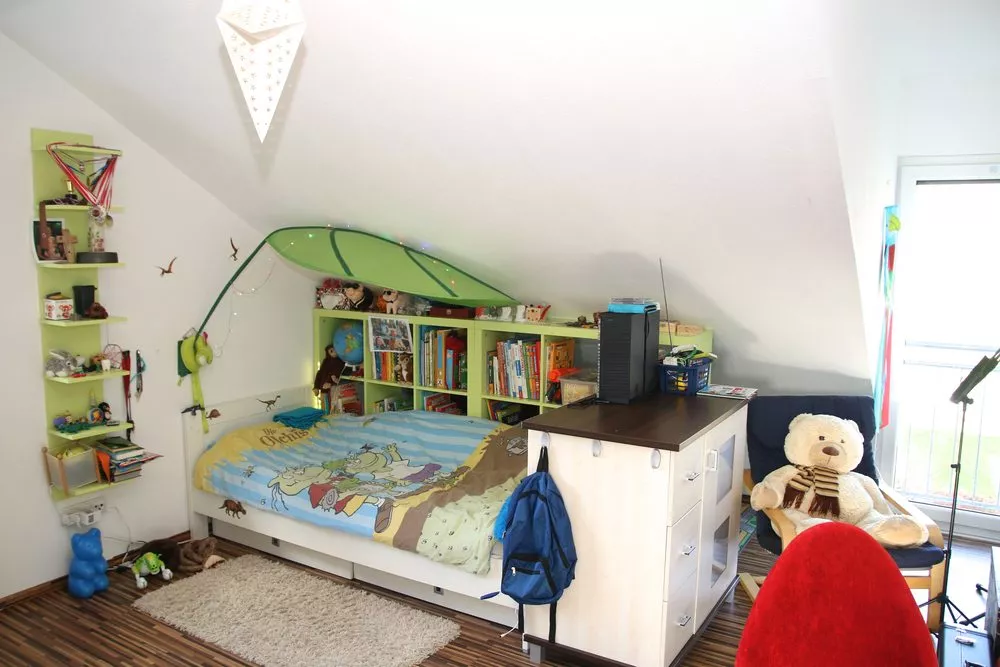 Immobilienangebot - Neustadt an der Weinstraße / Lachen - Alle - Neuwertiges Einfamilienhaus mit großzügigem Grundstück und Blick ins Grüne.