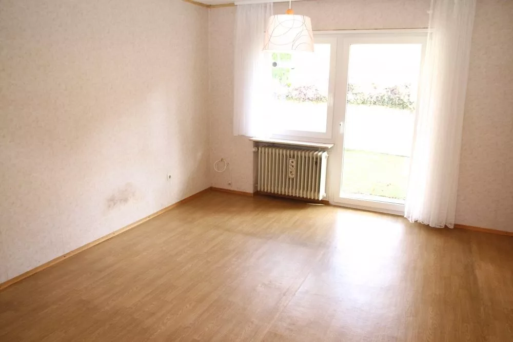 Immobilienangebot - Hochspeyer - Alle - Unser neues Zuhause - Gemütliches Einfamilienhaus mit Wintergarten und Garage