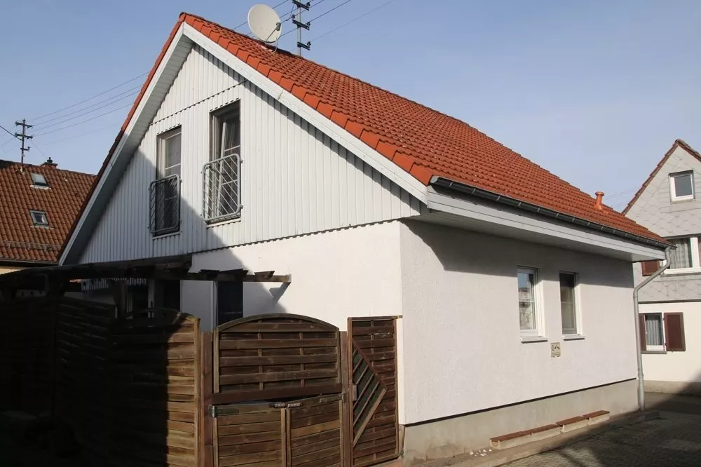 Immobilienangebot - Mehlingen - Alle - Eine echte Alternative zur Eigentumswohnung - Neuwertiges Haus mit Garage und kleiner Terrasse
