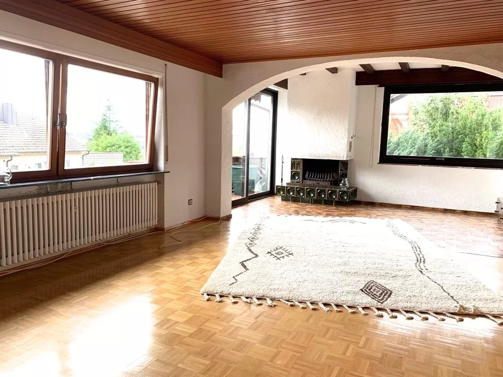 Immobilienangebot - Imsbach - Alle - Einfamilienhaus mit Einliegerwohnung, Garage und großem Garten