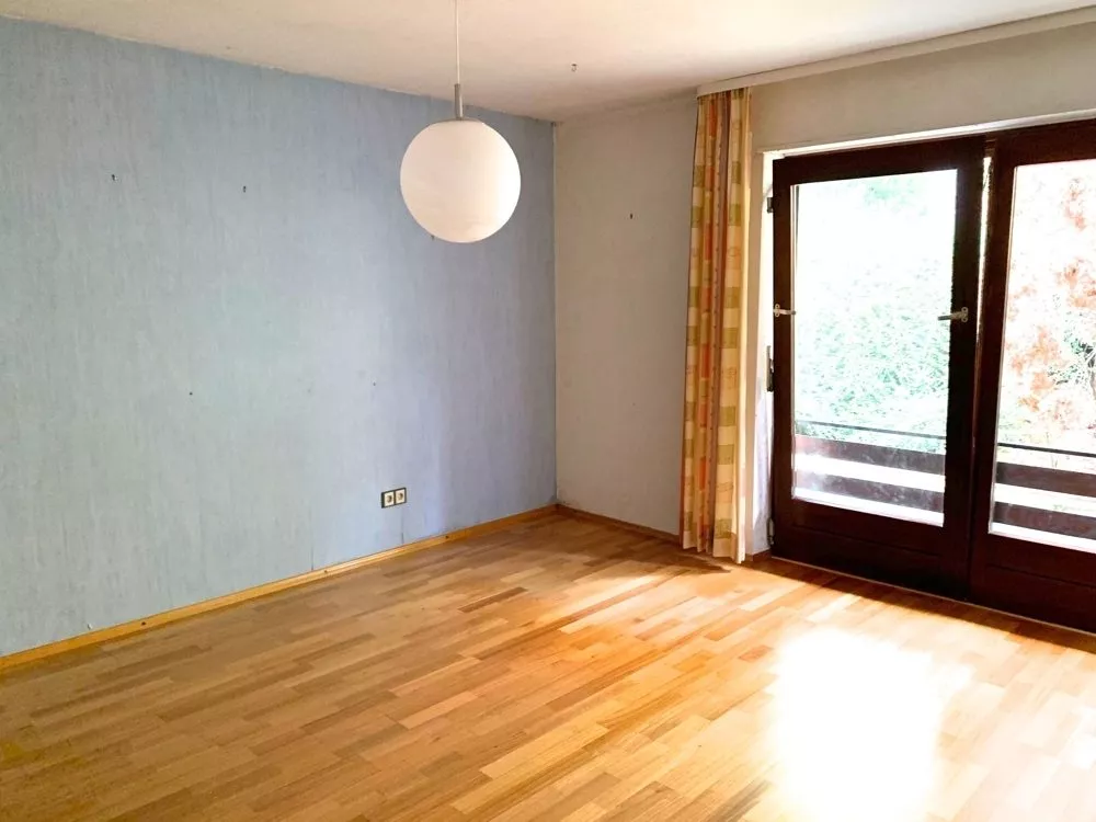 Immobilienangebot - Imsbach - Alle - Einfamilienhaus mit Einliegerwohnung, Garage und großem Garten