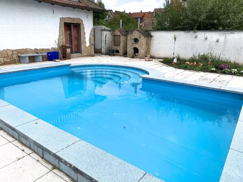 Immobilienangebot - Rodenbach - Alle - Alles außer gewöhnlich - Mediterrane Villa mit Swimmingpool