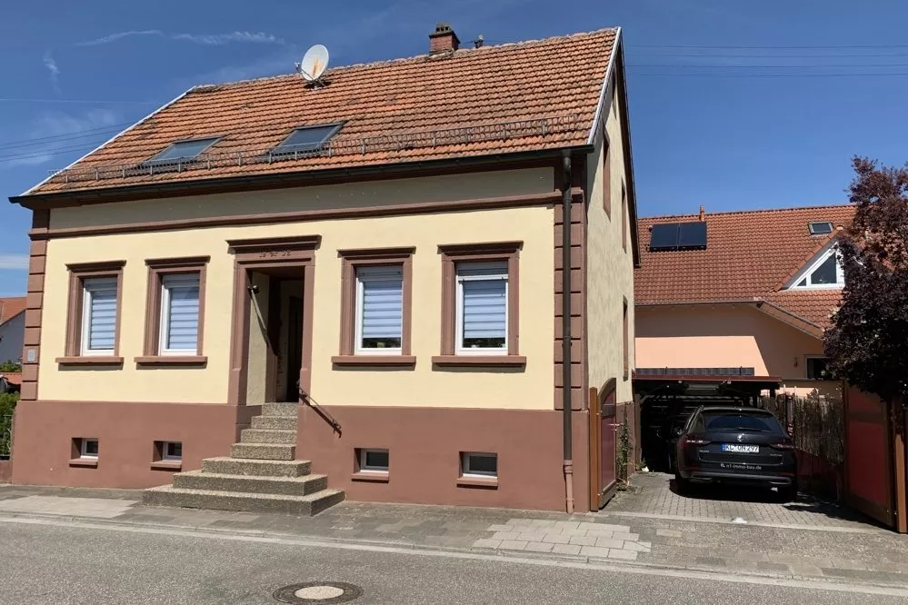 Immobilienangebot - Hütschenhausen - Alle - Ihr neues Zuhause - gepflegtes Einfamilienhaus mit Carport und eigenem Garten