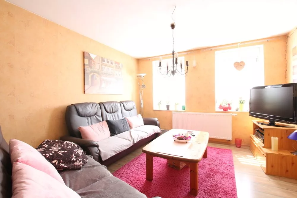 Immobilienangebot - Hütschenhausen - Alle - Ihr neues Zuhause - gepflegtes Einfamilienhaus mit Carport und eigenem Garten