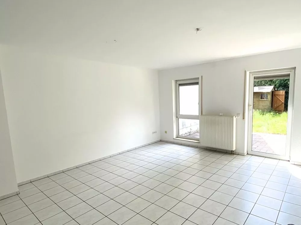 Immobilienangebot - Kirchheimbolanden - Alle - Mehr Reihenhaus als Eigentumswohnung - 3ZKB mit eigenem Garten in sehr beliebter Wohngegend Kibos