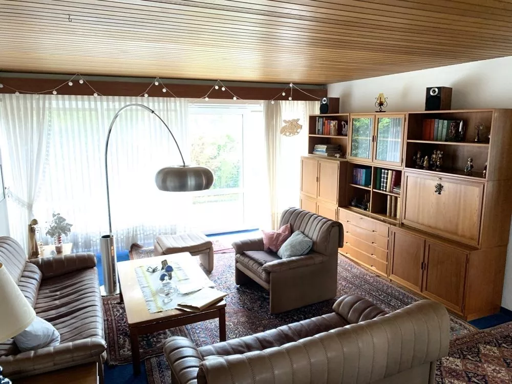 Immobilienangebot - Kaiserslautern / Hohenecken - Alle - Verkauf im Bieterverfahren - Einfamilienhaus in beliebter Wohngegend