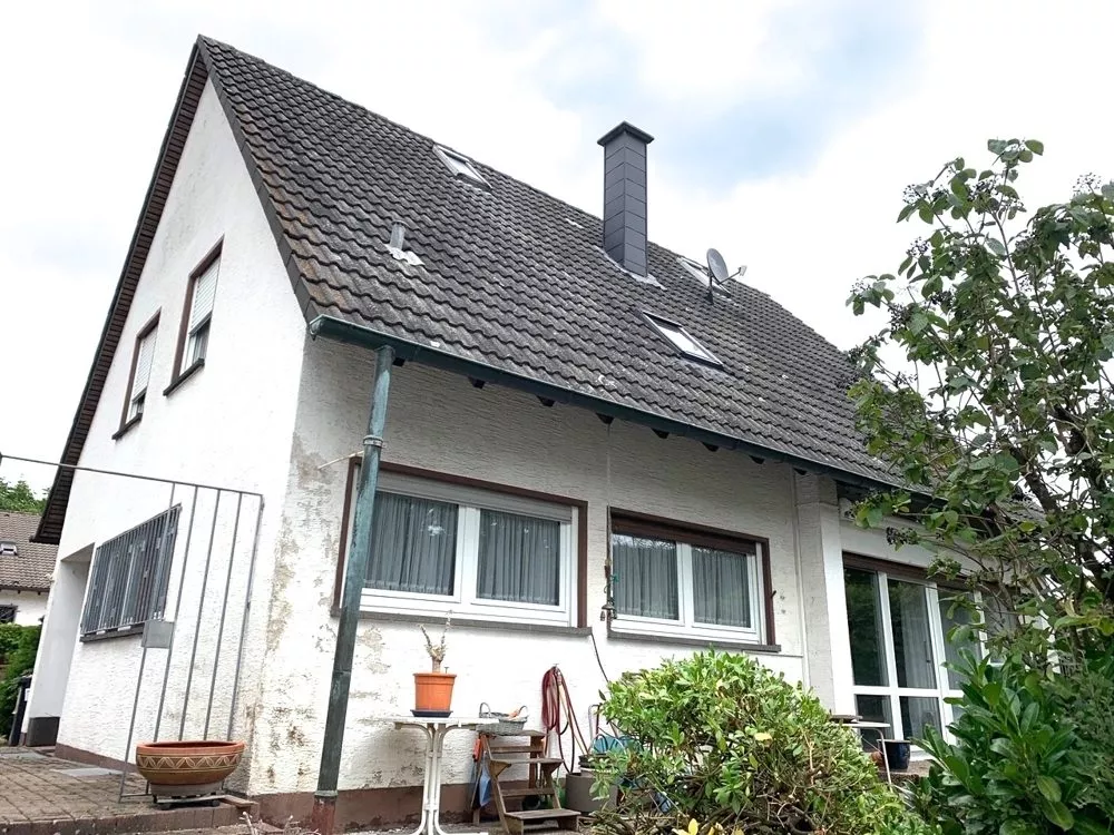 Immobilienangebot - Kaiserslautern / Hohenecken - Alle - Verkauf im Bieterverfahren - Einfamilienhaus in beliebter Wohngegend
