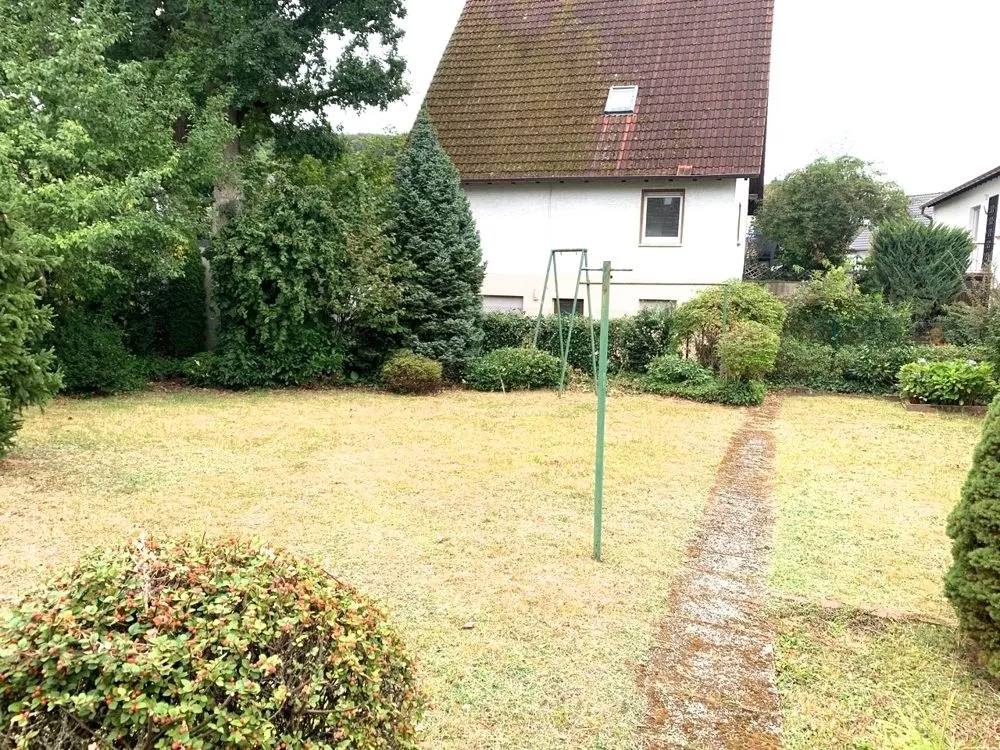 Immobilienangebot - Kaiserslautern / Hohenecken - Alle - Verkauf im Bieterverfahren - Einfamilienhaus in beliebter Wohngegend