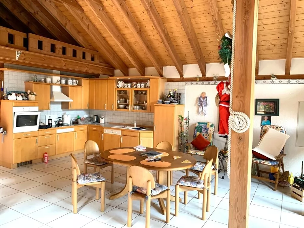 Immobilienangebot - Frankenstein - Alle - Einfamilienhaus mit 2 Balkonen und Garage