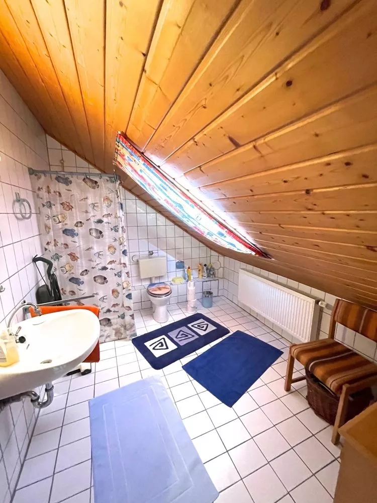 Immobilienangebot - Eßweiler - Alle - Keine Lust auf Gartenarbeit? Sehr gepflegtes Einfamilienhaus mit Wintergarten auf kleinem Grundstück