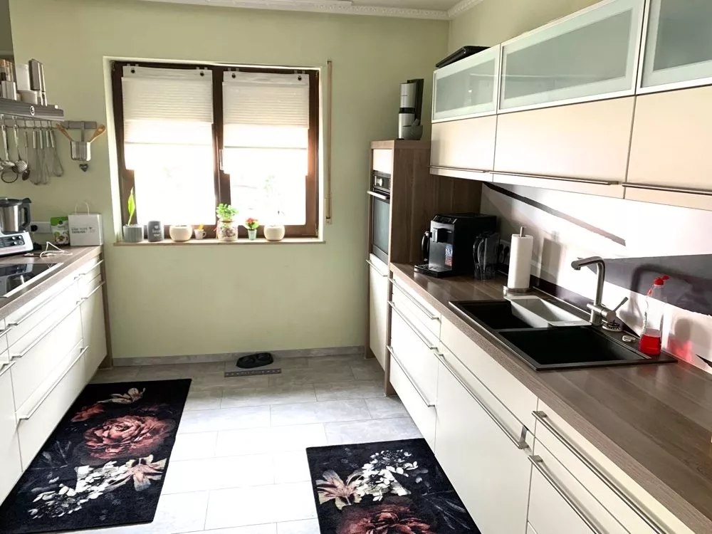 Immobilienangebot - Kerzenheim - Alle - VERKAUFT - Gepflegtes Einfamilienhaus mit großem Eigentumsgrundstück