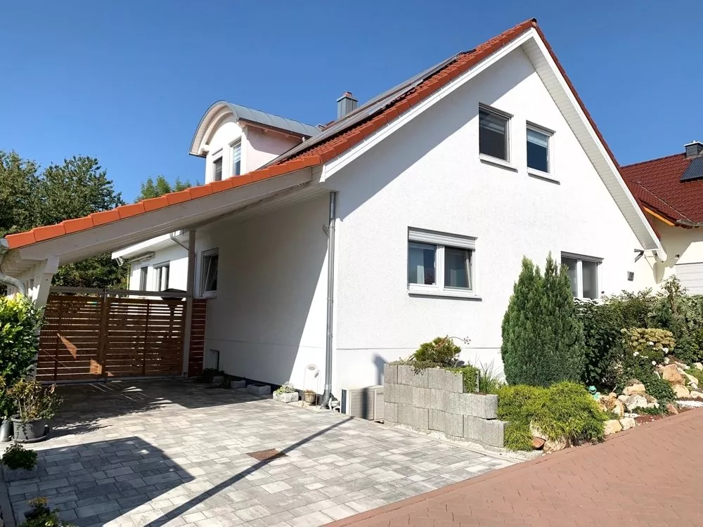 Immobilienangebot - Bornheim - Alle - Wohnen wie andere Urlaub machen - Exklusives 2-Familienhaus mit Bio-Badeteich, Carport & Garage
