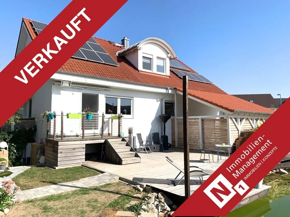 Immobilienangebot - Bornheim - Alle - Wohnen wie andere Urlaub machen - Exklusives 2-Familienhaus mit Bio-Badeteich, Carport & Garage