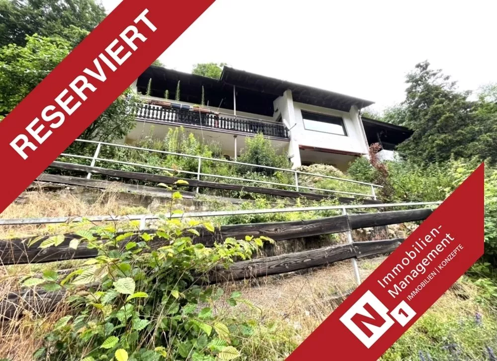 Immobilienangebot - Frankenstein - Alle - 360°-Rundgang, unser Service für Sie - Sanierungsbedürftiges Einfamilienhaus mit schönem Fernblick