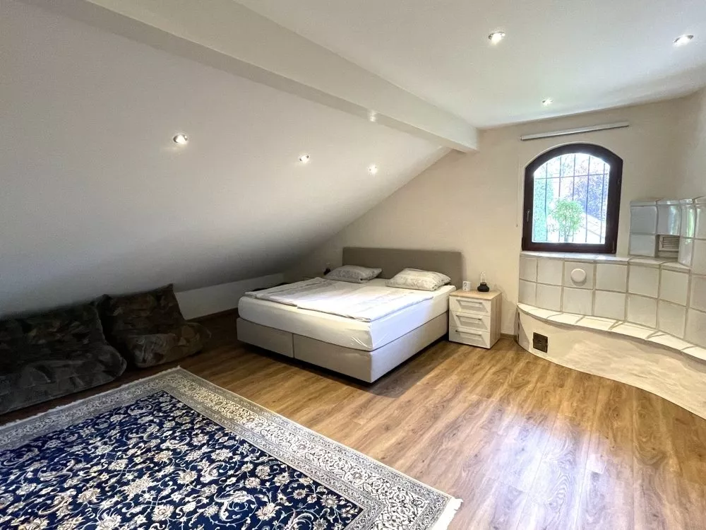 Immobilienangebot - Kaiserslautern - Alle - Villa im alpendländlichen Chaletstil mit uneinsehbarem Eigentumsgrundstück