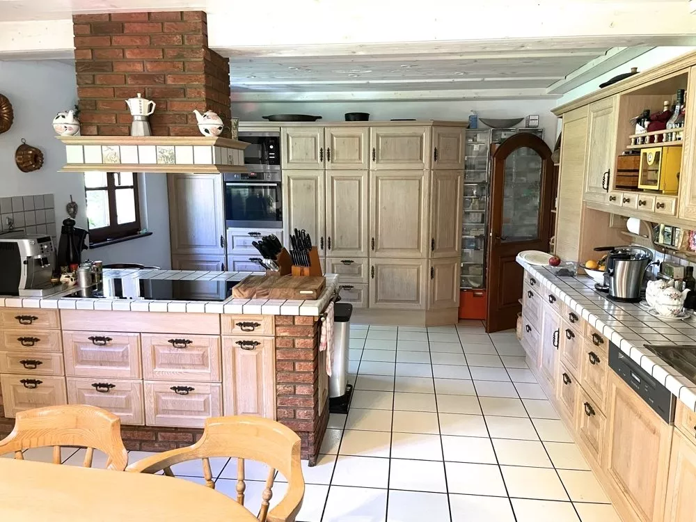 Immobilienangebot - Kaiserslautern - Alle - Villa im alpendländlichen Chaletstil mit uneinsehbarem Eigentumsgrundstück