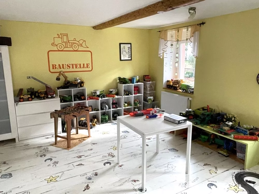 Immobilienangebot - Homberg - Alle - 360°-Rundgang, unser Service für Sie - Pferdehof mit Landwirtschaftsfläche soweit das Auge reicht