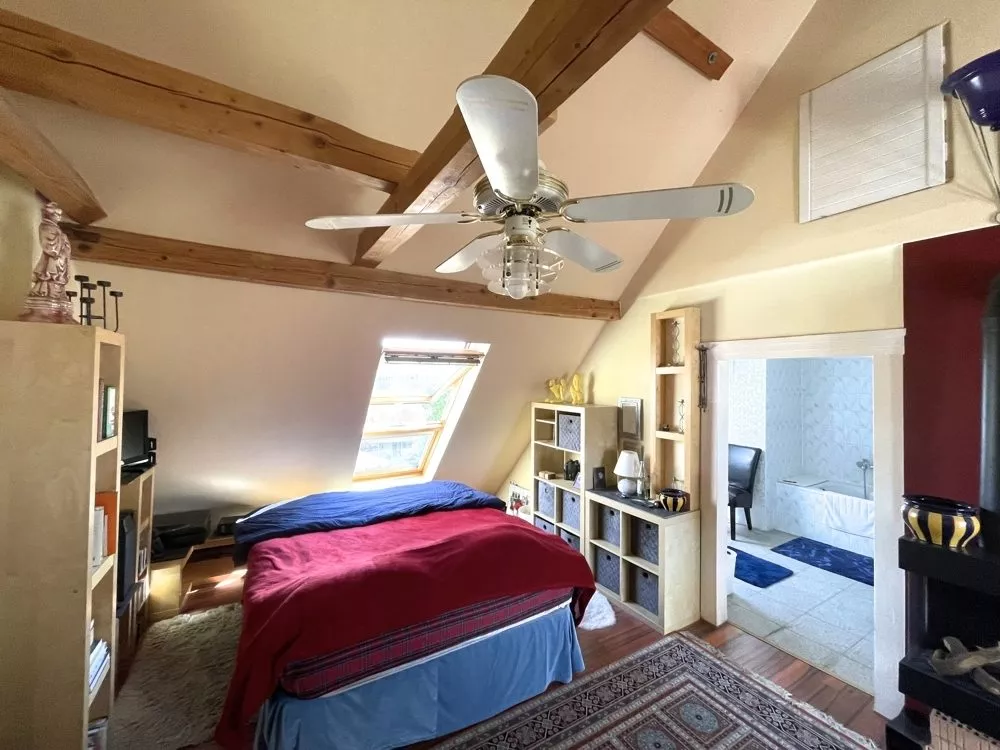 Immobilienangebot - Eisenberg (Pfalz) - Alle - 360°-Rundgang, unser Service für Sie - Zentral gelegene Doppelhaushälfte mit sehr viel Charme