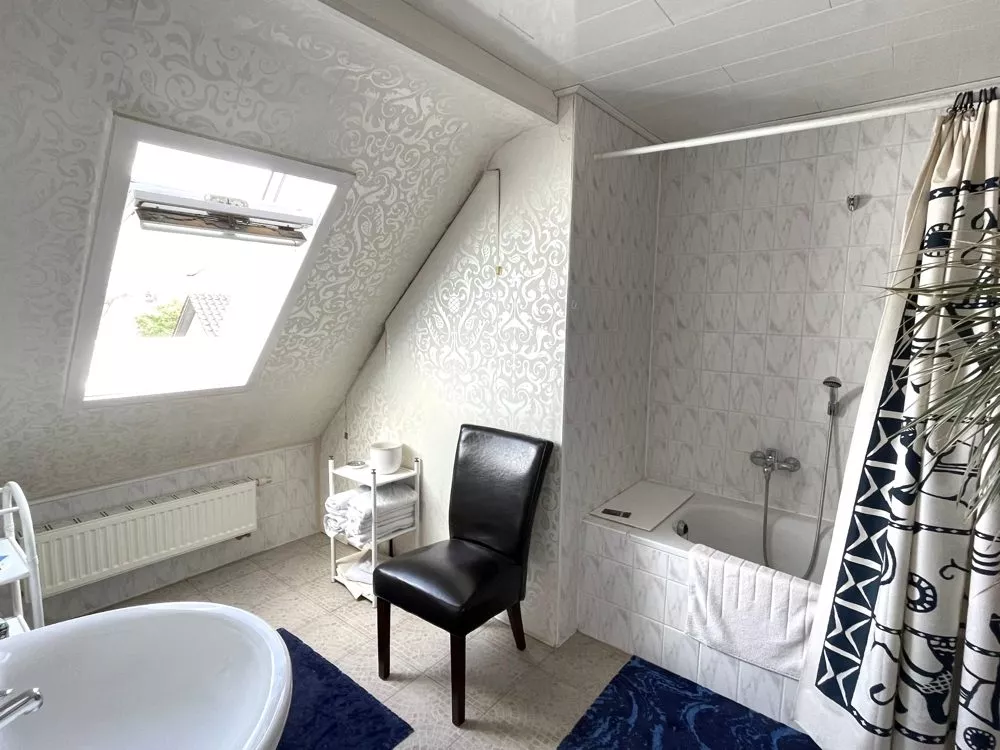 Immobilienangebot - Eisenberg (Pfalz) - Alle - 360°-Rundgang, unser Service für Sie - Zentral gelegene Doppelhaushälfte mit sehr viel Charme