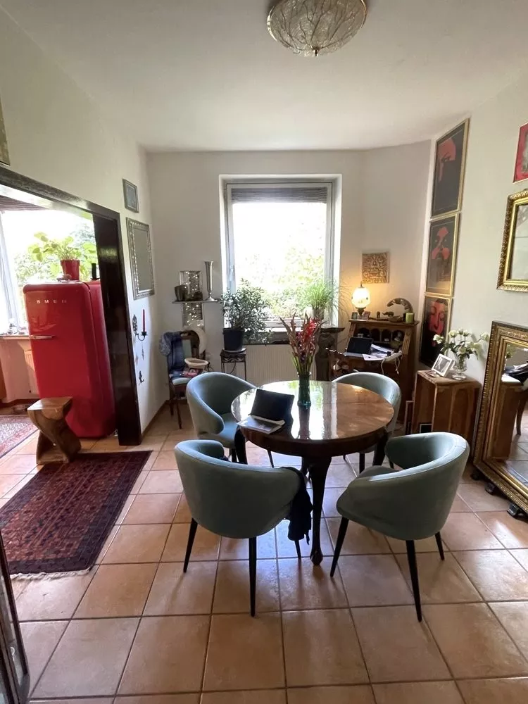 Immobilienangebot - Eisenberg (Pfalz) - Alle - 360°-Rundgang, unser Service für Sie - Zentral gelegene Doppelhaushälfte mit sehr viel Charme