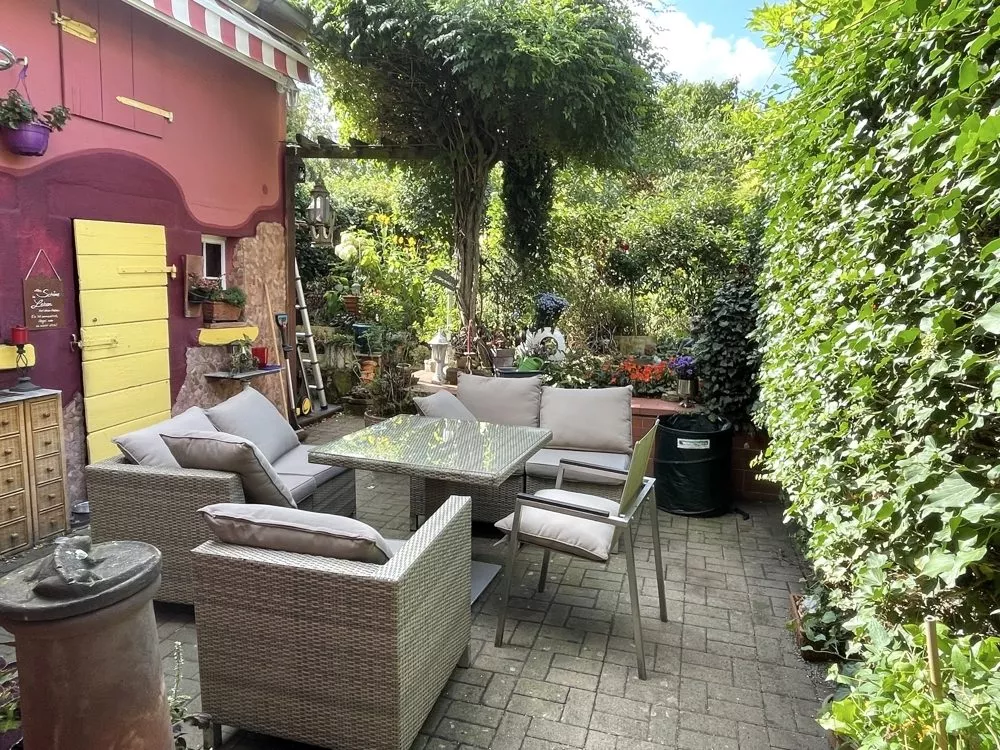 Immobilienangebot - Eisenberg (Pfalz) - Alle - 360°-Rundgang, unser Service für Sie - Zentral gelegene Doppelhaushälfte mit sehr viel Charme