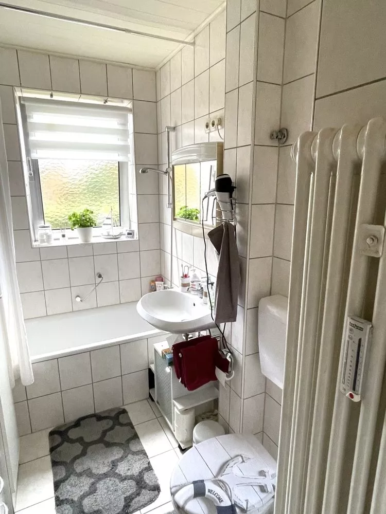 Immobilienangebot - Enkenbach-Alsenborn - Alle - 360°-Rundgang, unser Service für Sie - Renovierungsbedürftige Doppelhaushälfte mit XXL-Grundstück