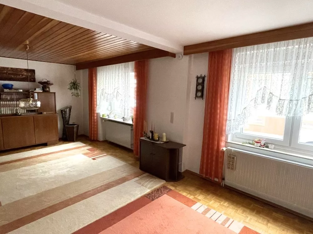 Immobilienangebot - Enkenbach-Alsenborn - Alle - 360-Grad-Rundgang, unser Service für Sie-Einfamilienhaus in Feldrandlage