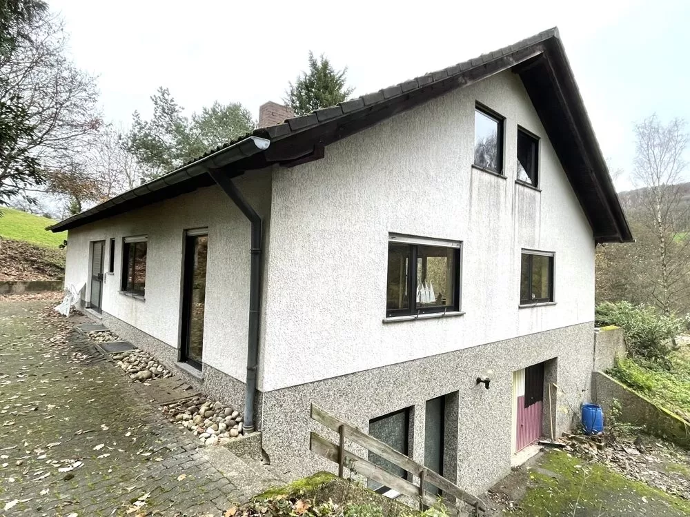 Immobilienangebot - Eßweiler - Alle - 360°-Rundgang, unser Service für Sie - Bungalow mit 2 Hektar Land