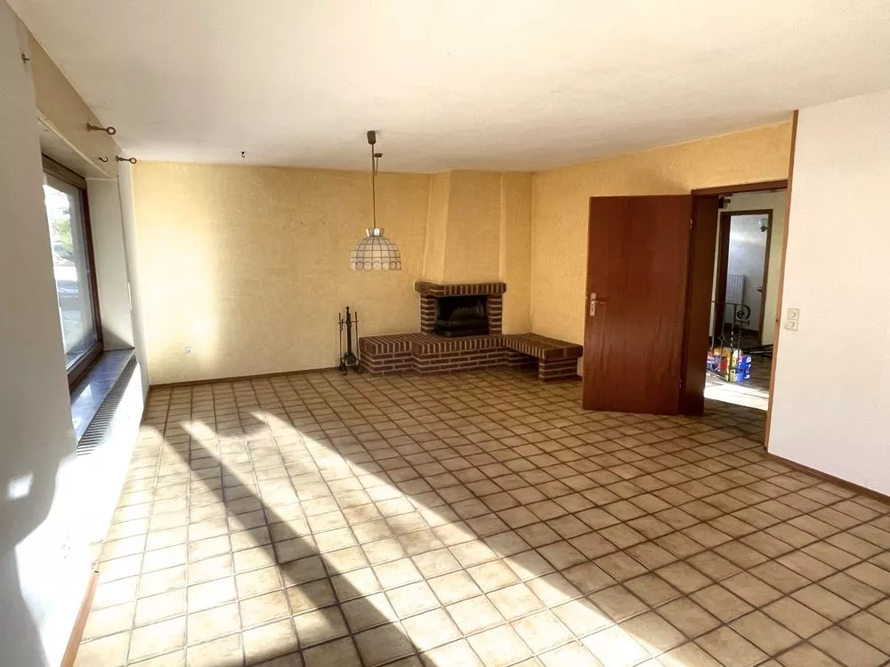 Immobilienangebot - Rockenhausen - Alle - 360°-Rundgang, unser Service für Sie - Bungalow mit Einliegerwohnung und sehr großem Grundstück