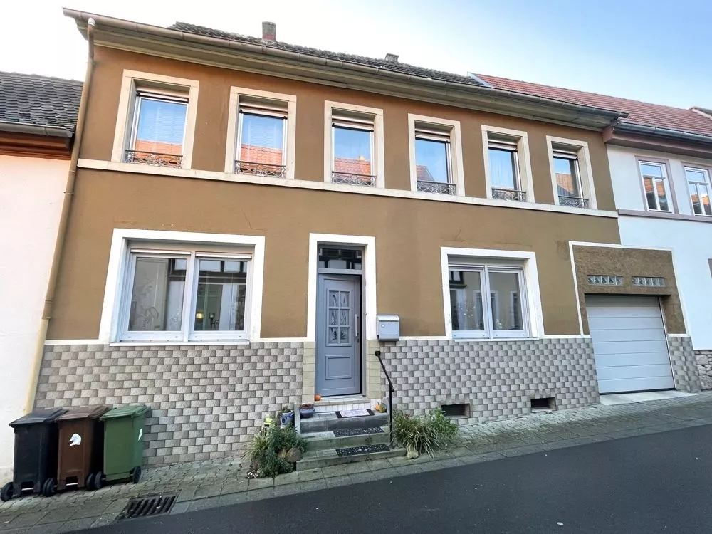 Immobilienangebot - Kirchheimbolanden - Alle - 360°-Rundgang, unser Service für Sie - Reihenhaus in Kibos Zentrum