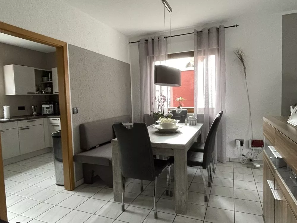 Immobilienangebot - Katzweiler - Alle - 360°-Rundgang, unser Service für Sie - Voll vermietetes 3-Familienhaus mit Doppelgarage