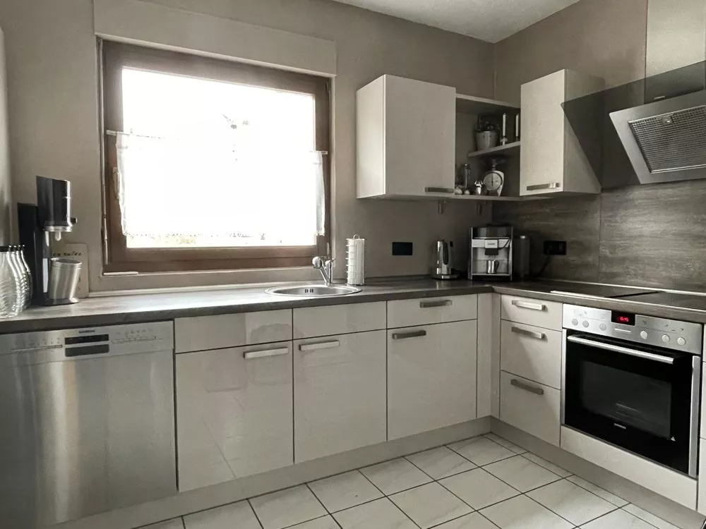 Immobilienangebot - Katzweiler - Alle - 360°-Rundgang, unser Service für Sie - Voll vermietetes 3-Familienhaus mit Doppelgarage