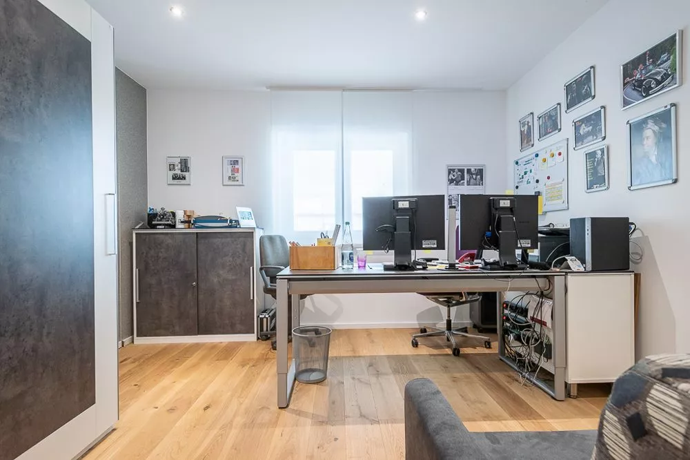Immobilienangebot - Neunkirchen - Alle - Dolce Vita an der Blies - Toskanischer Winkelbungalow mit exklusiver Ausstattung