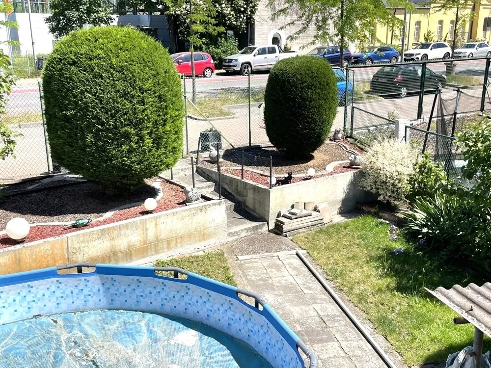 Immobilienangebot - Ludwigshafen am Rhein / Oggersheim - Alle - Einfamilienhaus mit Nebengebäuden und kleinem Garten