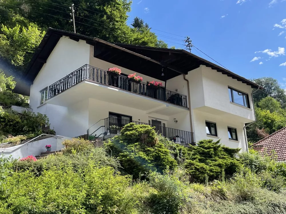 Immobilienangebot - Frankenstein - Alle - Topgepflegtes Einfamilienhaus mit Einliegerwohnung und traumhafter Aussicht… und das zu diesem Preis