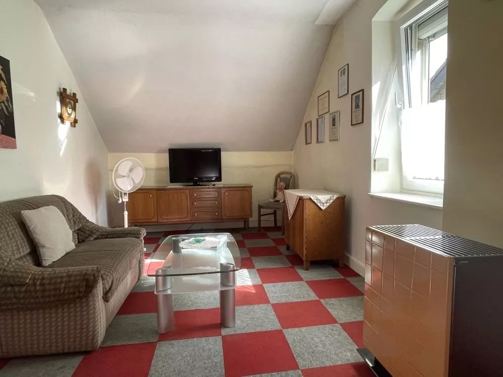 Immobilienangebot - Obermoschel - Alle - 360°-Rundgang, unser Service Für Sie - Einfamilienhaus mit großem Grundstück und viel Flair