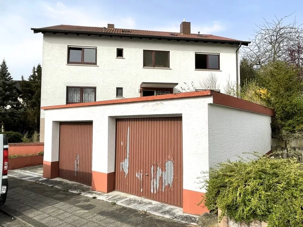 Immobilienangebot - Kaiserslautern - Alle - 360°-Rundgang, unser Service Für Sie - 4-Familienhaus mit 3 Garagen, Balkon und Wintergarten