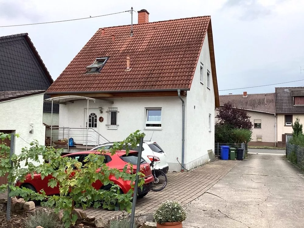 Immobilienangebot - Ebertsheim - Alle - 360°-Rundgang, unser Service Für Sie - Modernes Einfamilienhaus mit Garage und kleinem Garten