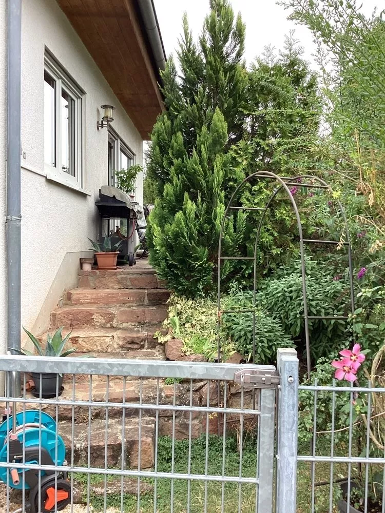 Immobilienangebot - Ebertsheim - Alle - 360°-Rundgang, unser Service Für Sie - Modernes Einfamilienhaus mit Garage und kleinem Garten