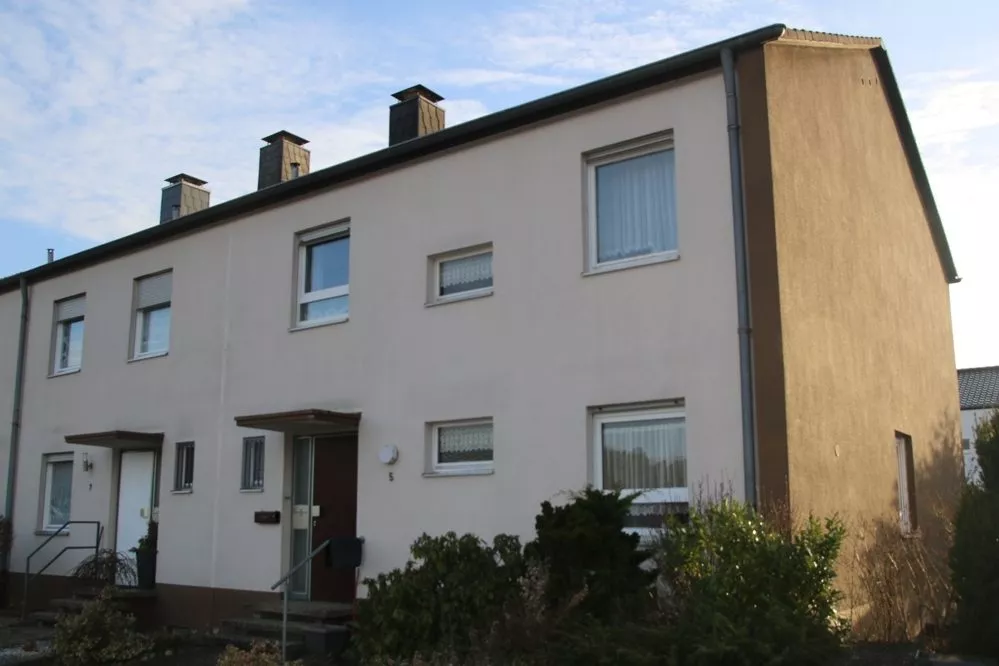 Immobilienangebot - Kaiserslautern - Alle - 360°-Rundgang, unser Service Für Sie - KL-Wiesenthalerhof - Reihenendhaus mit Garten und Garage