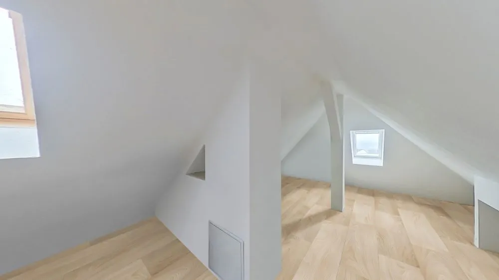 Immobilienangebot - Bexbach / Frankenholz - Alle - Reserviert: Ensemble als 3-Familienhaus mit weiterer Einheit im Nebengebäude
