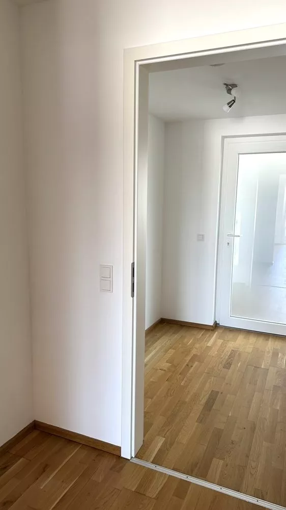 Immobilienangebot - Ramstein-Miesenbach - Alle - RESERVIERT - Beurkundung am 06.06.25 - barrierefreie 2-Zimmerwohnung mit Pflegzentrum im Haus
