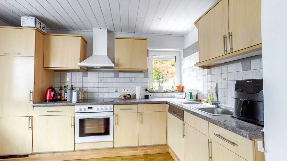 Immobilienangebot - Enkenbach-Alsenborn - Alle - Teilvermietetes Zweifamilienhaus am Mühlberg ohne Innensanierungsstau