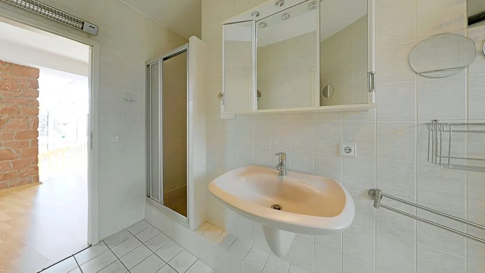 Immobilienangebot - Kaiserslautern - Alle - Vermietetes Einfamilienhaus – Zeitloser Charme, solide Rendite
