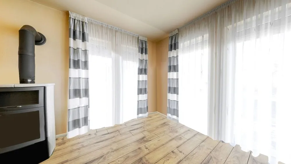 Immobilienangebot - Waldfischbach-Burgalben - Alle - Youngtimer - Freistehendes Einfamilienhaus mit 2 Terrassen