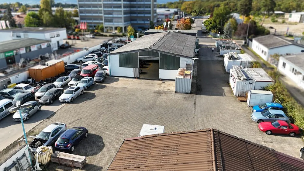 Immobilienangebot - Neustadt an der Weinstraße - Alle - NEUER PREIS - Flexibles Gewerbeensemble in Lachen‑Speyerdorf: Hallenflächen plus Wohnhaus