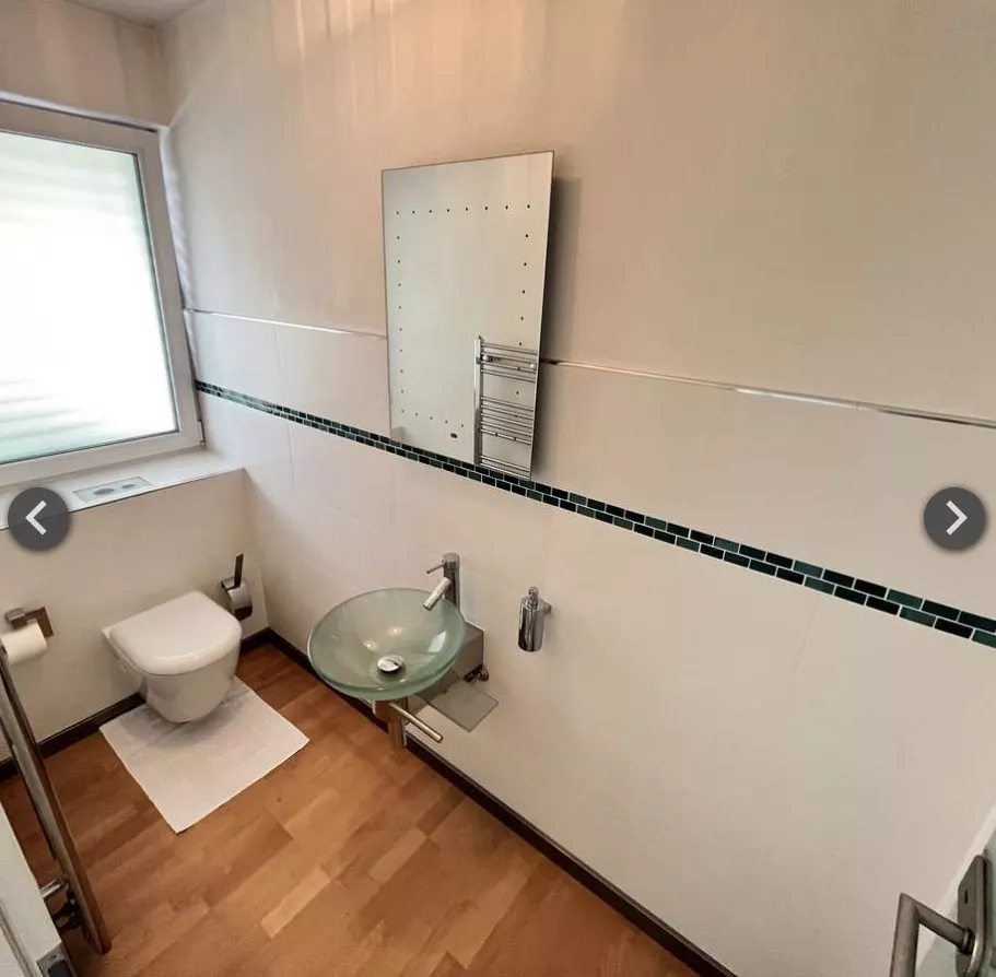 Immobilienangebot - Wartenberg-Rohrbach - Alle - Architektonisch ansprechendes Reihenendhaus in Split-Level Bauweise